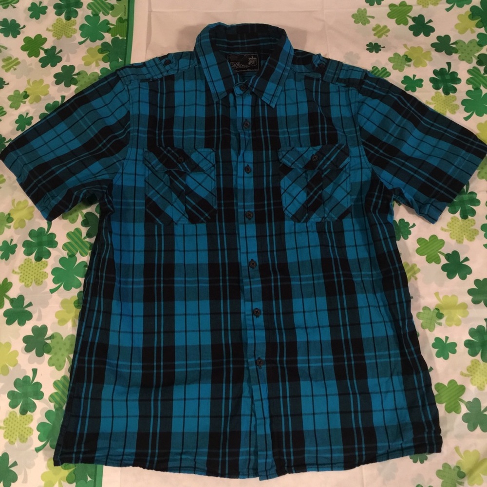 4 for $30 💙ELIXIR🖤 Black & Blue Plaid Shirt